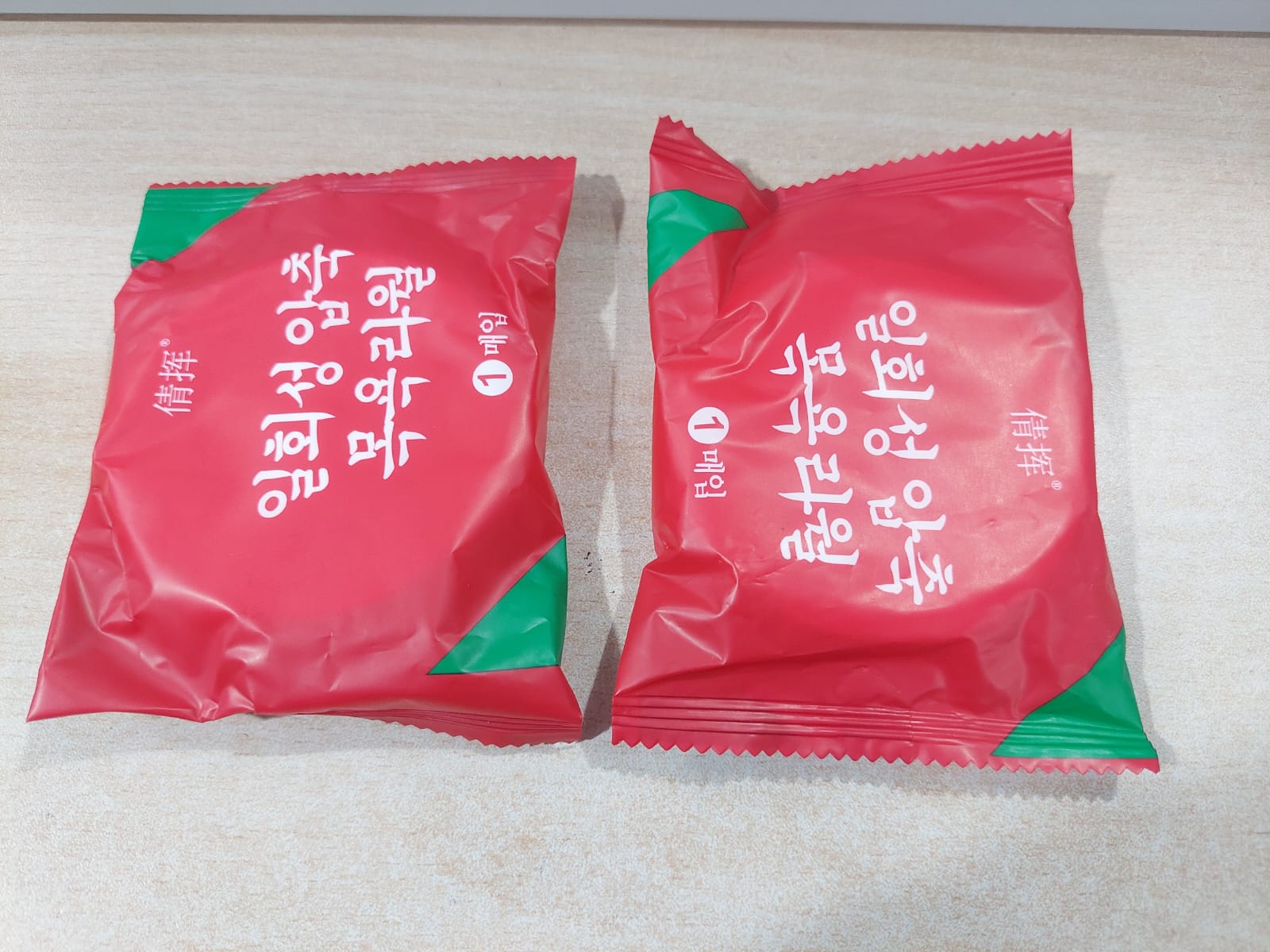 1 PCs of Compressed Bath Towels Disposable Face Towels Large Magical Towel Portable Travel Strong Water Absorption Large Travel Hotel Towels - Image 6