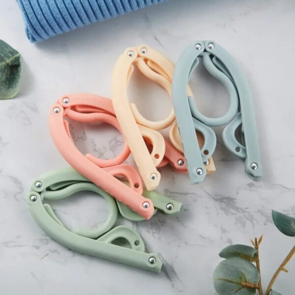 (Pack of 5 pcs)Folding hanger Foldable Clothes Hangers Portable Travel Clothes (Random Color)