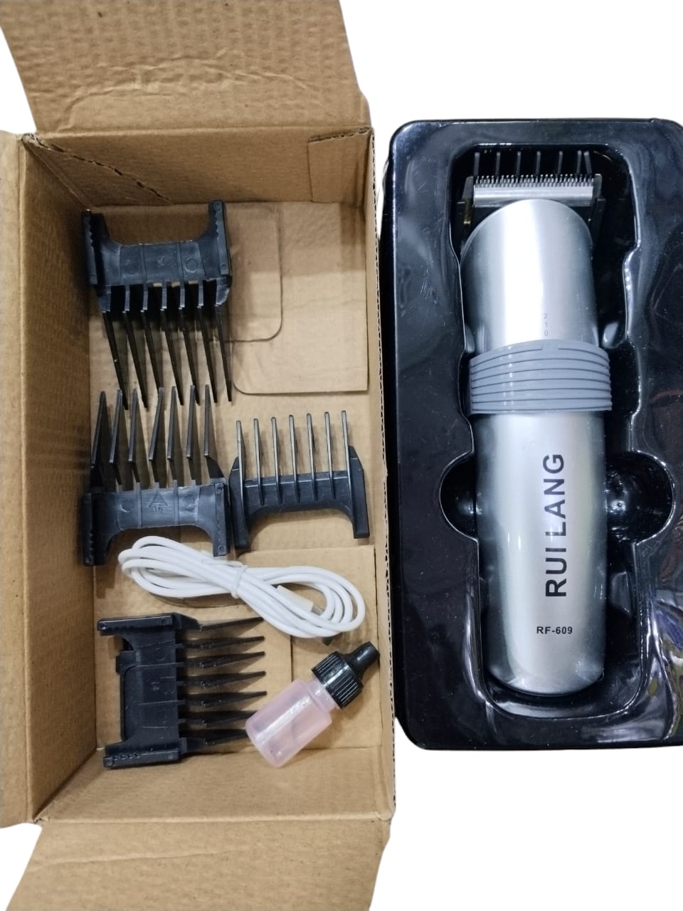 Ruiling RF-609 Professional Hair Cliper Hairdressing Trimmer Rechargeable Cutting Machine Beard Styling - Image 3