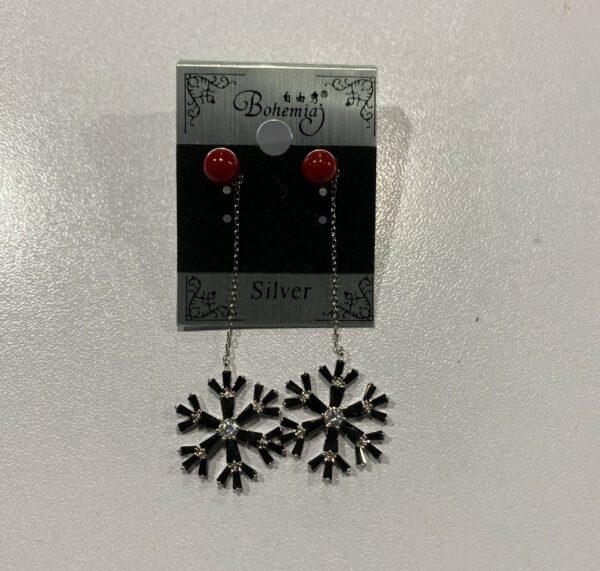 AR-ear-Red-550-003